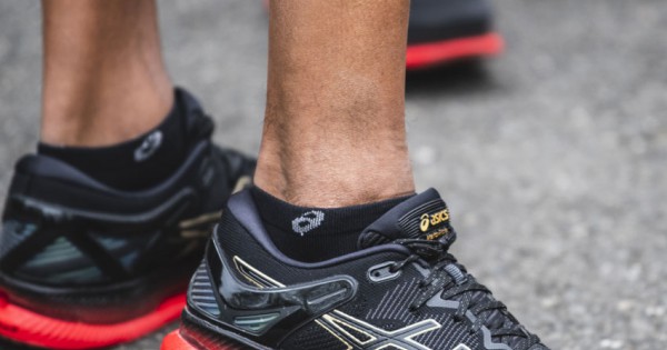 Asics metaride 33 top